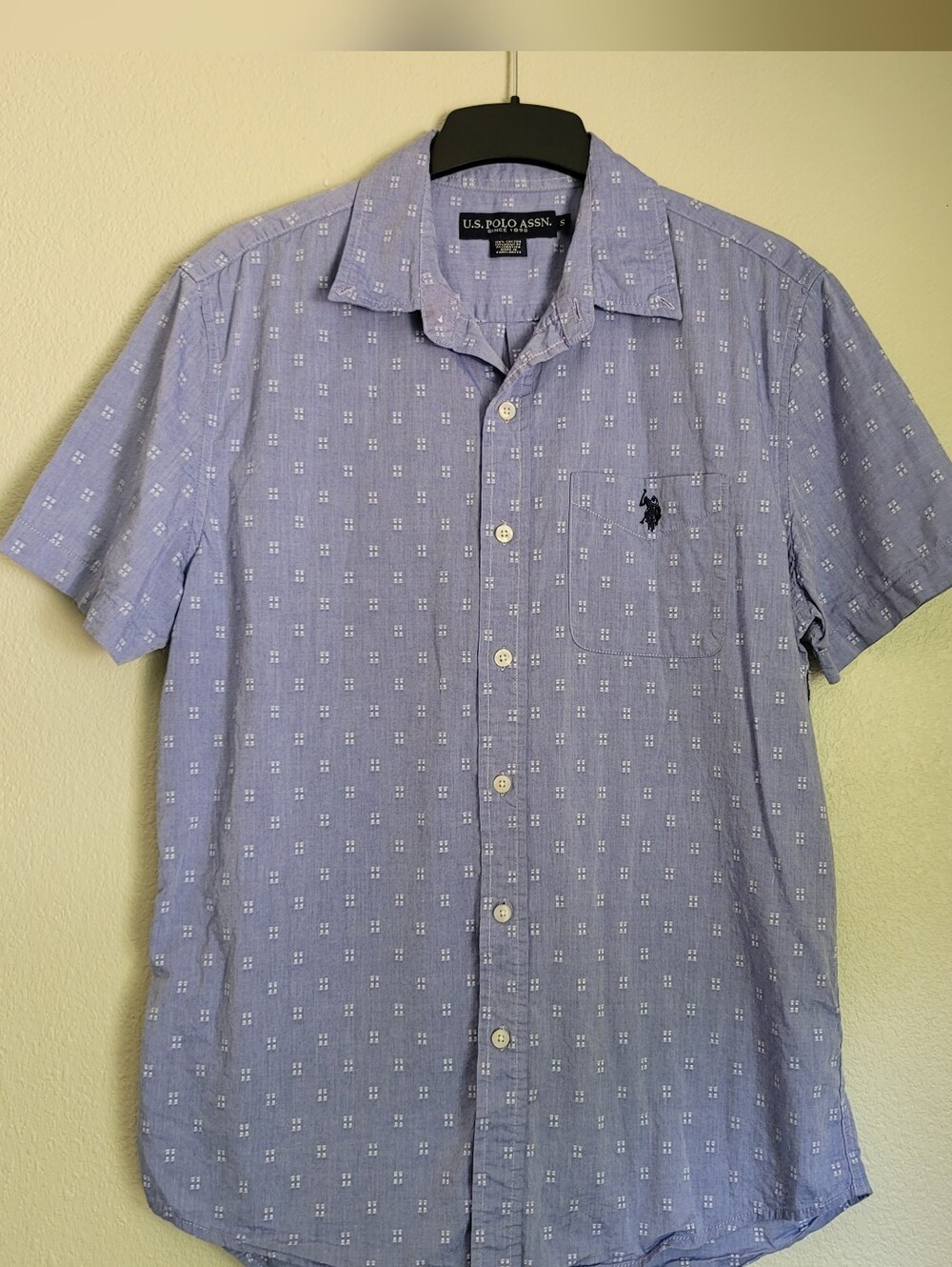 U.S. Polo Assn. Men's Light Blue Short-Sleeve Button-Up Shirt